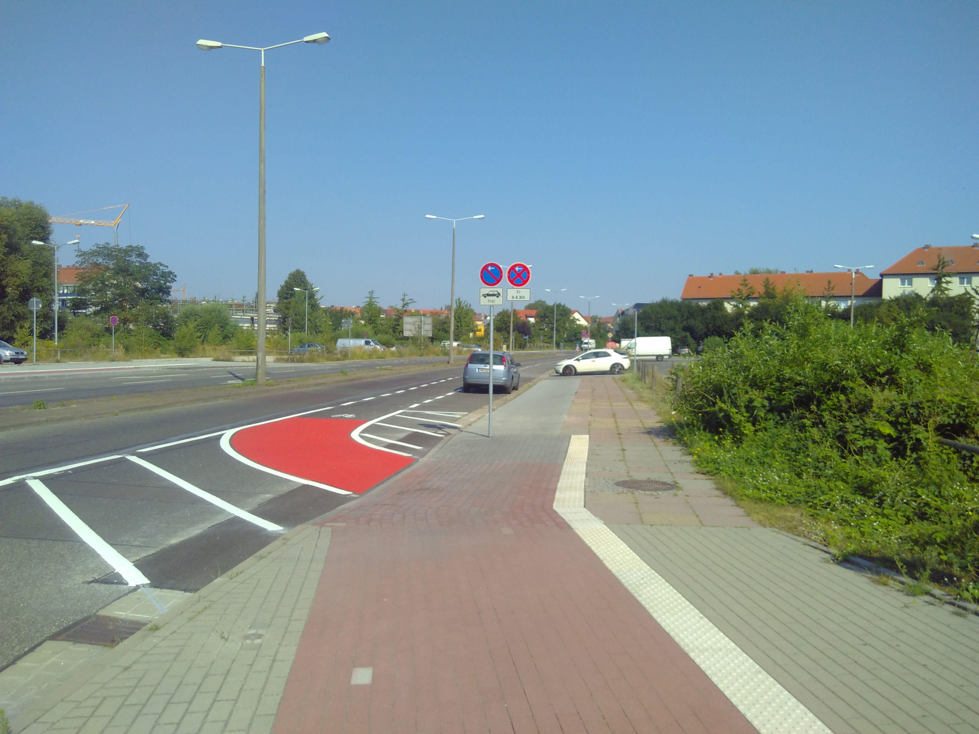 Herunterleitung auf den "Schutzstreifen" in der Bauhofstraße